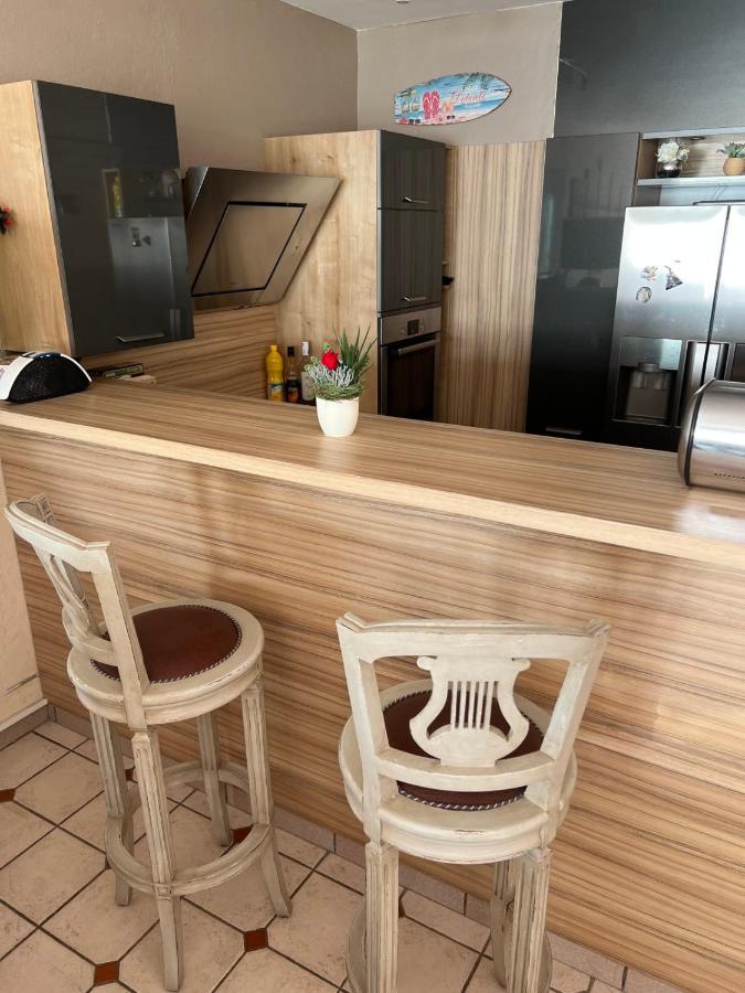 Appartement Mar E Souleu Avec Terrasse Et Vue Mer Au Grau Du Roi Le Grau-du-Roi Kültér fotó